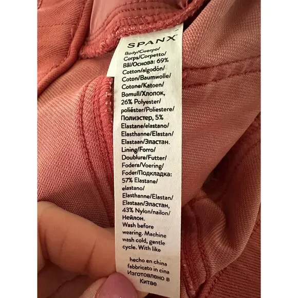 Spanx Denim Stretch Pull on Skinny Ankle Jeans Salmon Color Large - Picture 4 of 8